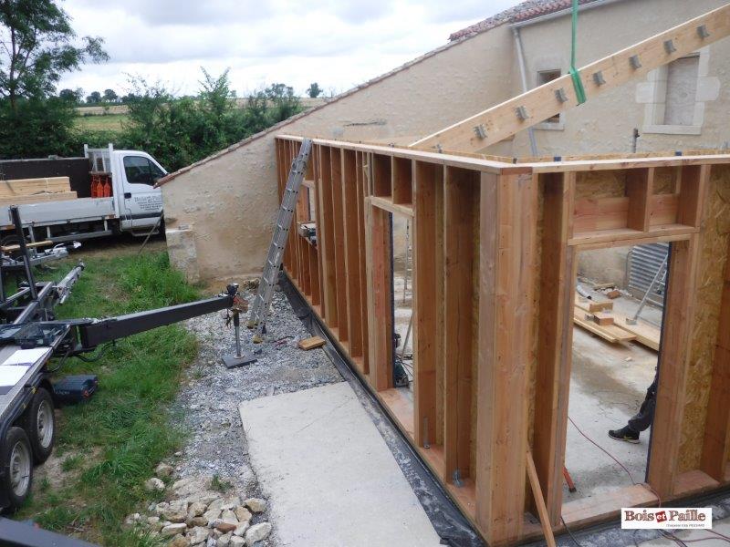 Extension dans les ruines d'une grange (85)